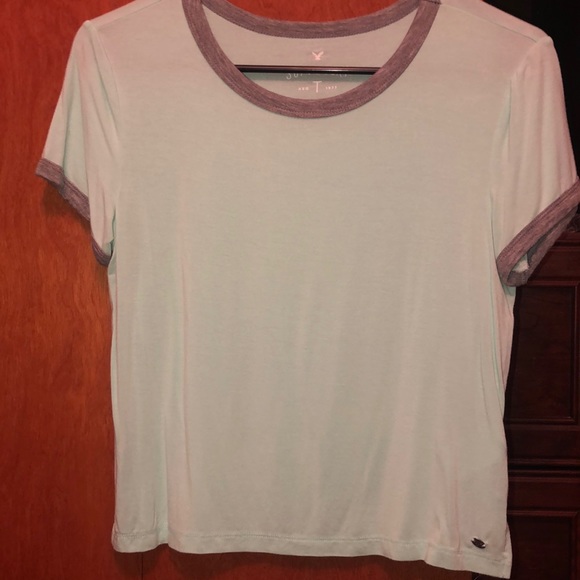 American Eagle Outfitters Tops - American eagle t-shirt